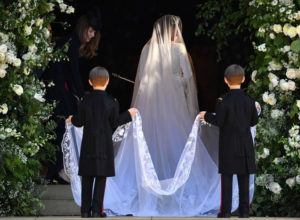 How to Choose the Right Wedding Color Theme